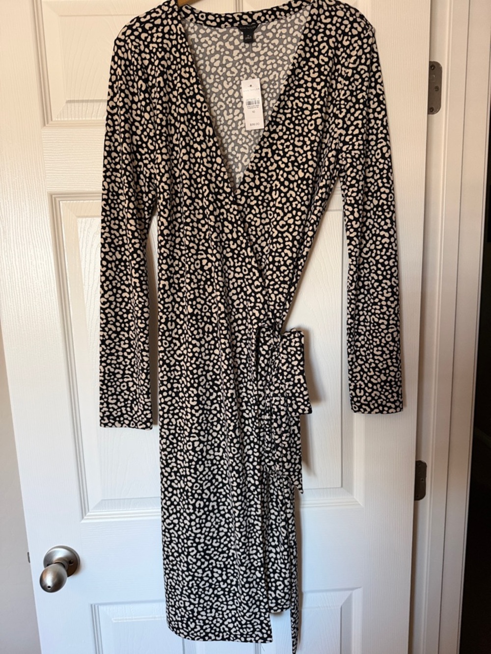 Ann Taylor Black and Cream Printed Wrap Dress - Long Sleeve